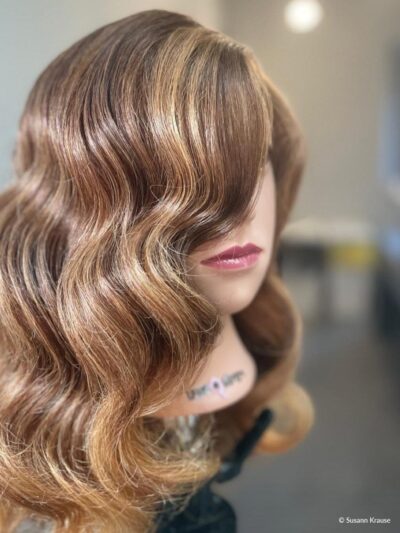 Andrea training head, medium brown