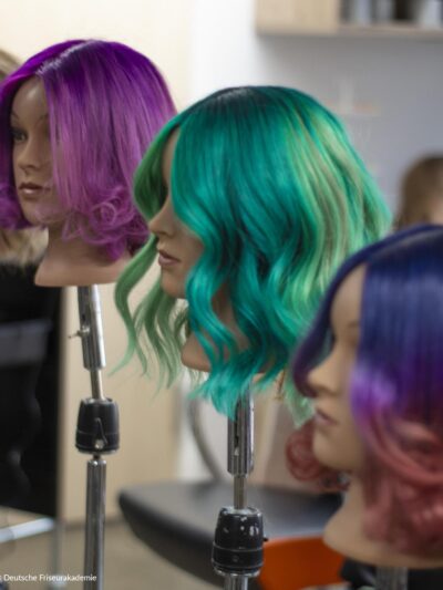 Luna training head, golden blonde